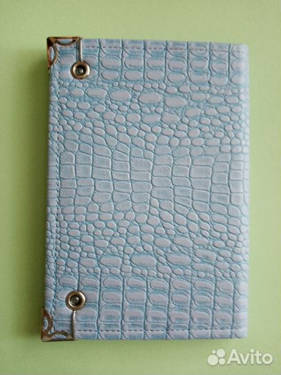 Обложка на паспорт королева серебро