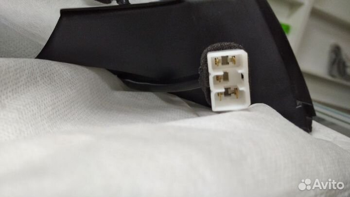 Зеркало боковое правое хром GW Hover