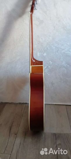 Акустическая гитара martinez