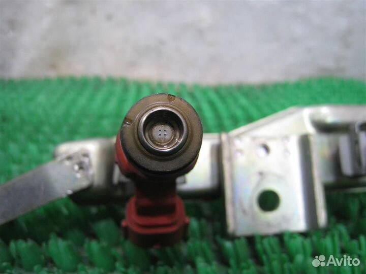 Форсунки комплект (4 шт) Nissan Almera Tino 2005