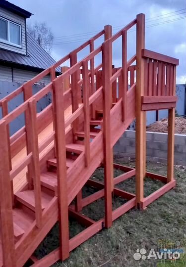 Детская площадка без заноз