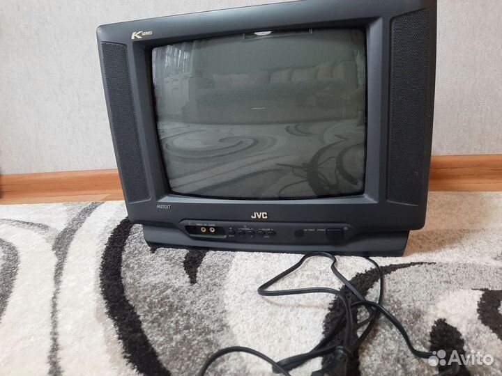 Телевизор JVC