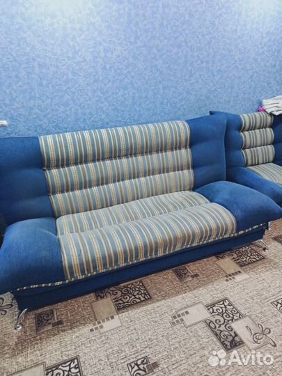 Продам Диван и Кресло в рабочем состоянии
