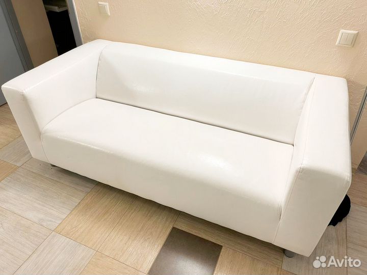 Диван из натуральной кожи