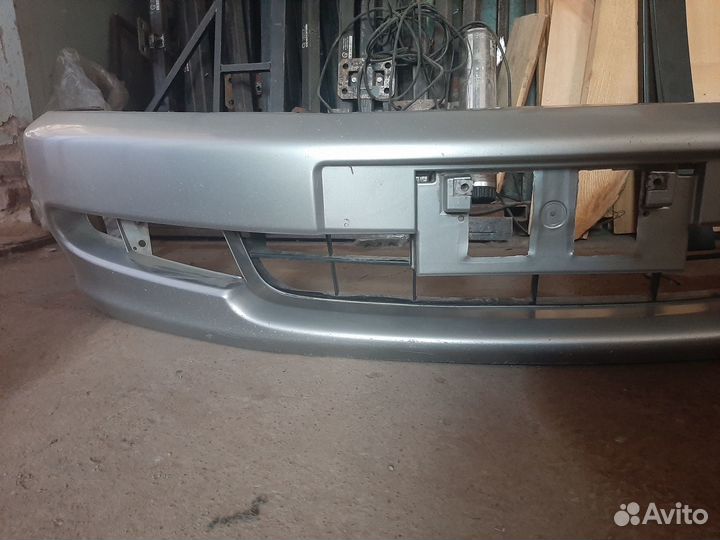 Бампер передний Toyota Ipsum sxm10-15