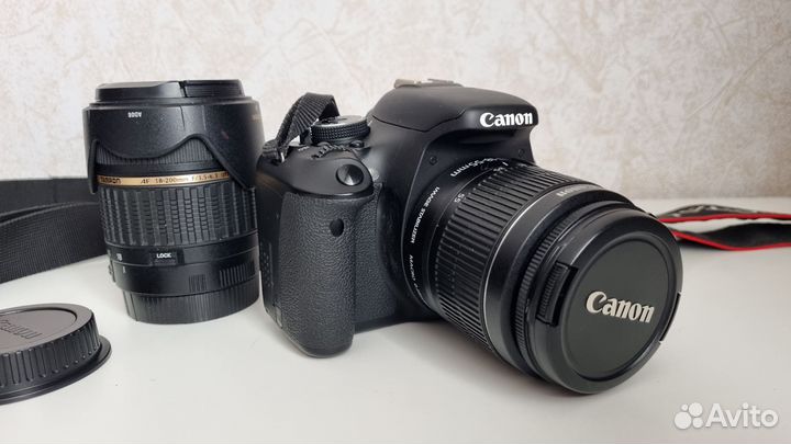 Зеркальный фотоаппарат Canon 600d