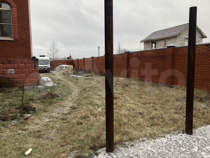 Дом 815 м² на участке 12 сот.