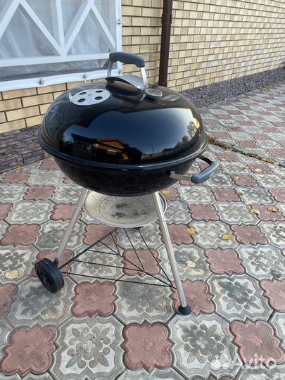 Гриль барбекю угольный, Weber 47 см