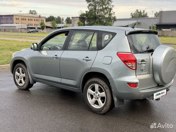 Toyota RAV4 2.0 AT, 2007, 220 000 км