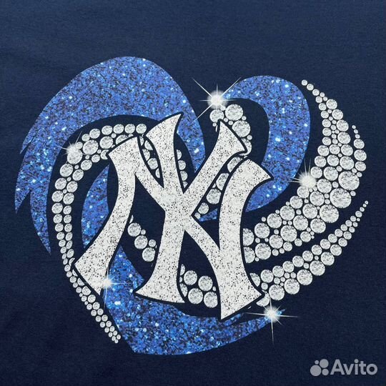 Футболка Gildan x New York Yankees Heart T-Shirt