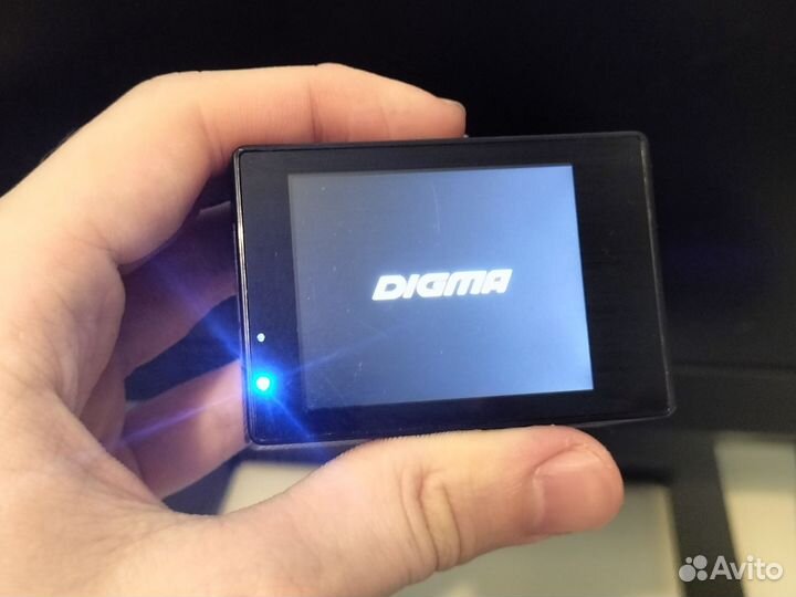 Экшн-камера Digma DiCam 310