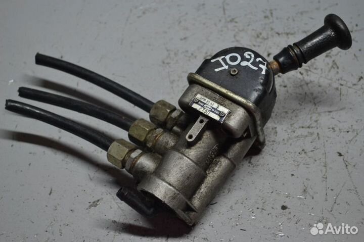 Кран ручного тормоза iveco TurboStar (01.84-12.93)