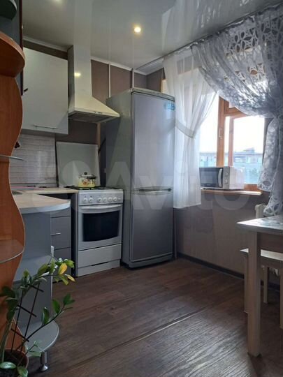 3-к. квартира, 56 м², 4/5 эт.