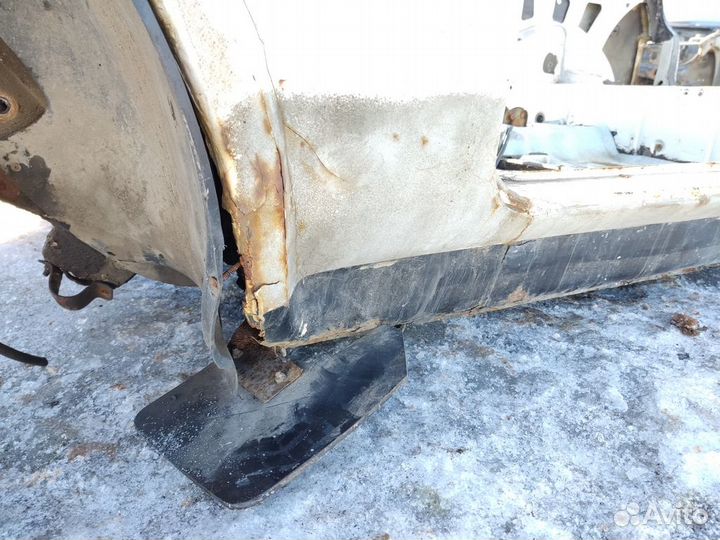 Лонжерон передний левый Vaz Niva