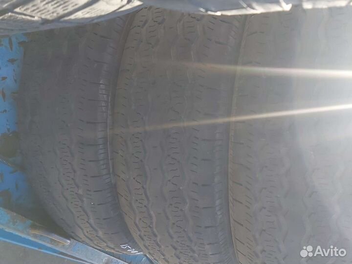 Kumho Steel Radial 798 225/75 R16