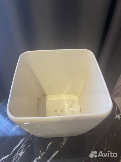 Кашпо для цветов