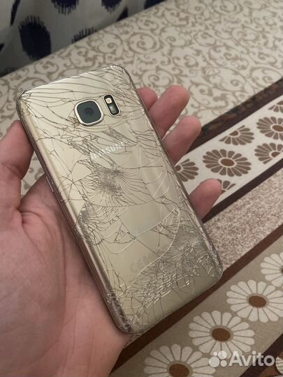 Samsung Galaxy S7, 4/32 ГБ