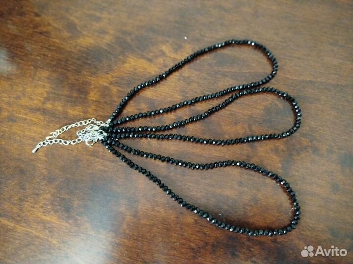 Украшения из бисера ручной работы