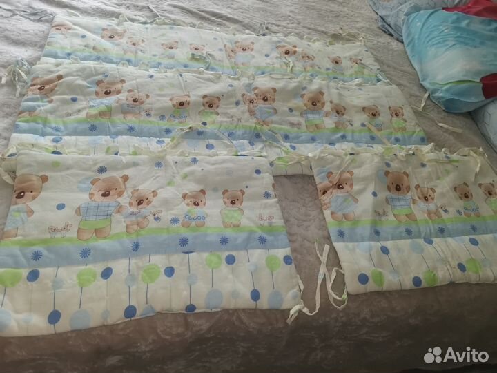 Бортики в детскую кроватку