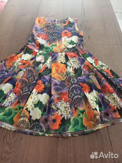 Платье нарядное рост 134-140 В доставке