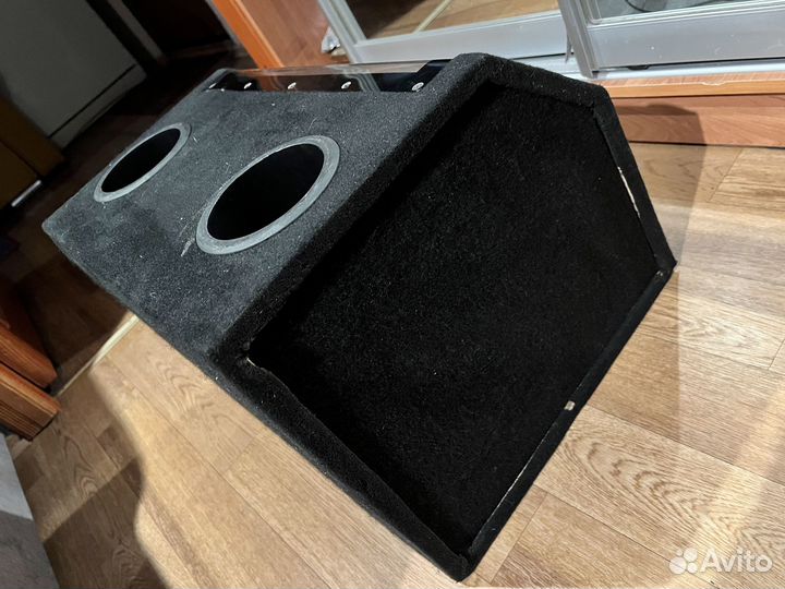 Короб Alpine 12 со стеклом