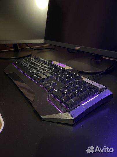 Игровая клавиатура / lenovo legion K200