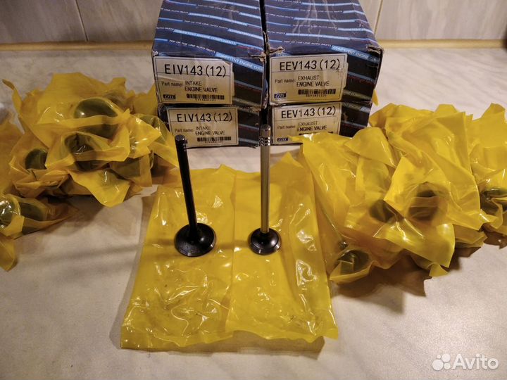 Клапан впускной Chrysler Dodge 3.5 V6 sohc