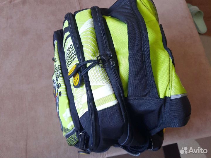 Школьный рюкзак grizzly