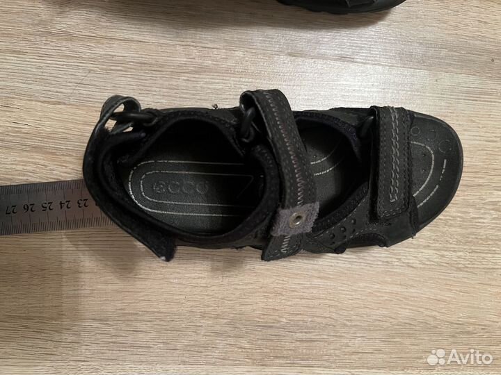 Сандалии на мальчика