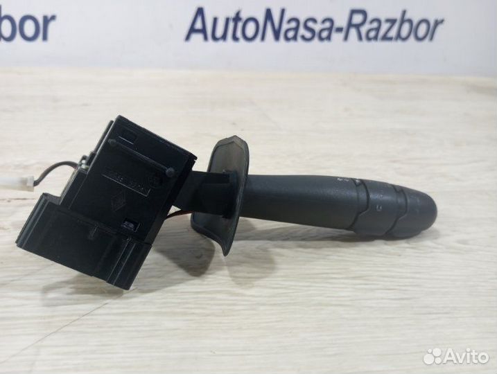 Переключатель поворотов Renault Symbol седан