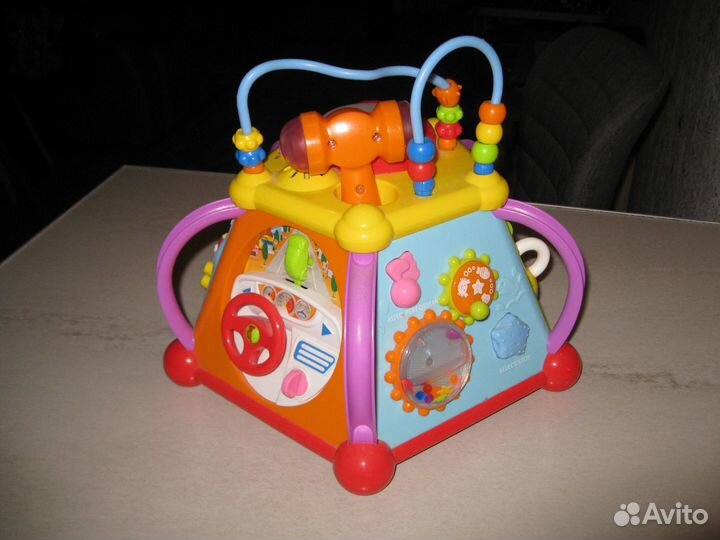 Развивающая игрушка 