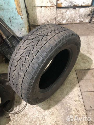Bridgestone Blizzak Ice 285/60 R18