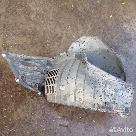 Подкрылок Nissan Teana j 33