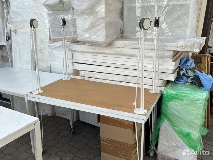 Письменный стол IKEA Linnmon