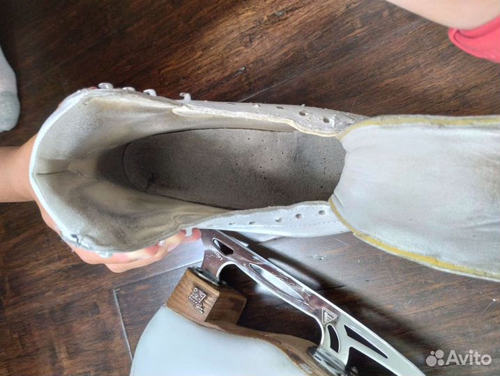 Коньки фигурные risport rf3 размер 230