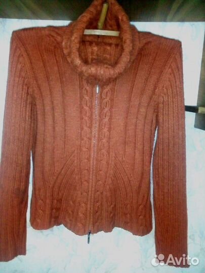 Теплая кофта на молнии