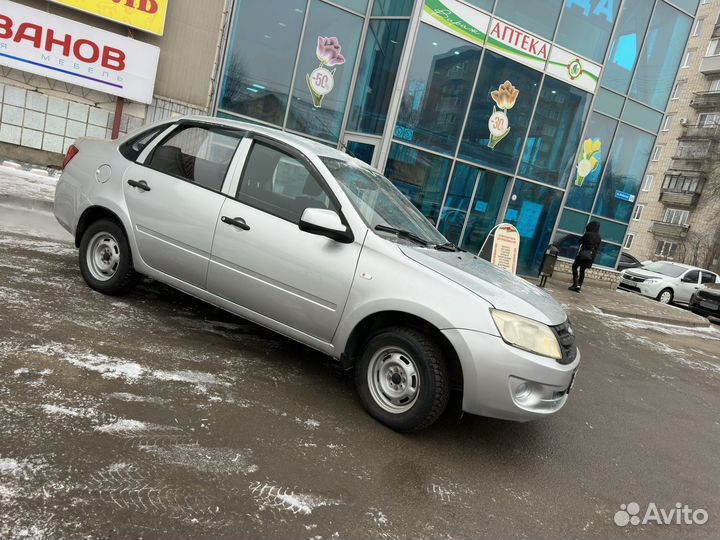 LADA Granta 1.6 МТ, 2012, 129 000 км