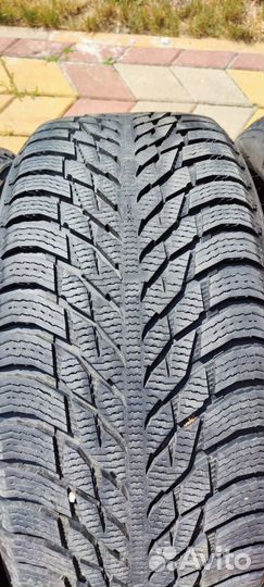 Nokian Tyres Hakkapeliitta R3 SUV 275/50 R20 113R