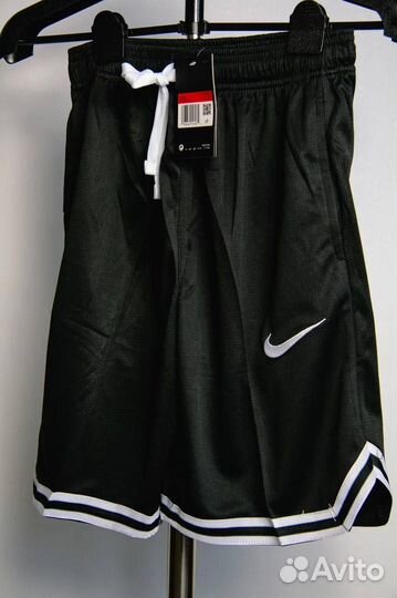 Шорты Nike