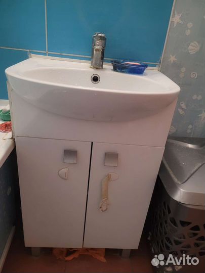 Раковина с тумбой бу