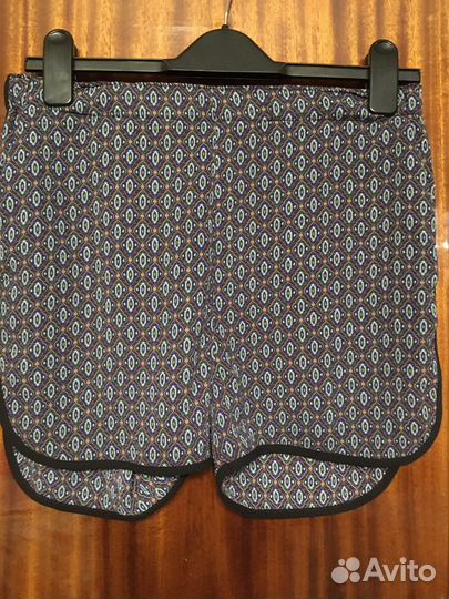 Шорты Kontatto Италия (44/46)