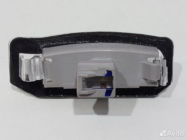 Фонарь подсветки номера Mitsubishi Outlander GF2W