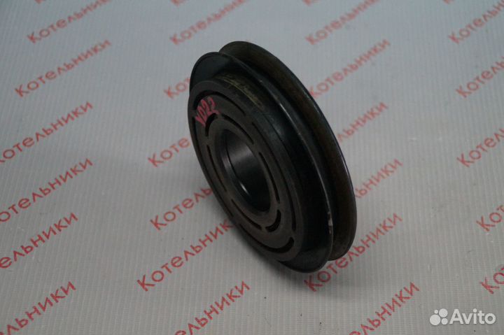 Nissan 92660-BN300 Шкив компрессора