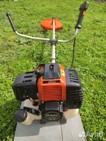 Триммер бензиновый