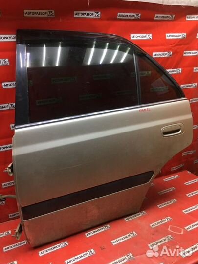 Дверь боковая задняя левая Toyota Corona Premio