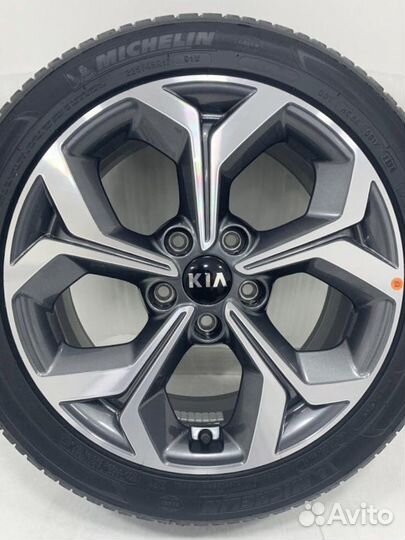 R17 Michelin Primacy 4 225/45, PCD 5x114.3 DIA 67.1