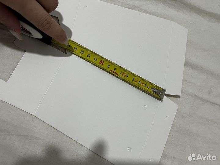 Коробка подарочная складная белая