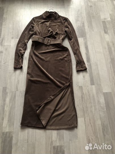 Велюровое платье 46-48р