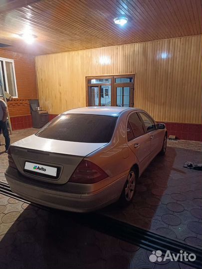 Mercedes-Benz C-класс 2.0 AT, 2001, 315 289 км