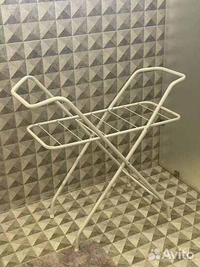 Подставка под детскую ванночку с сушилкой